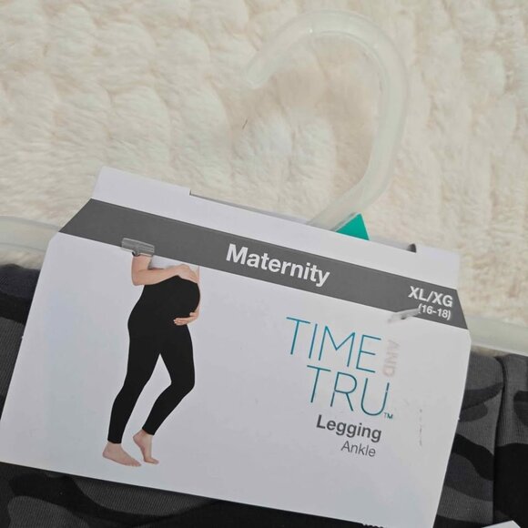 Camo Maternity Leggings NEW Size XL #813 - Picture 2 of 3